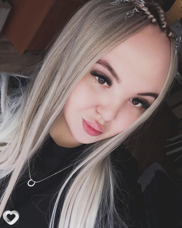Алина, 21, Красноярске — анкета №663918