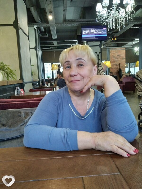 Людмила, 69, Санкт-Петербурге — анкета №664198