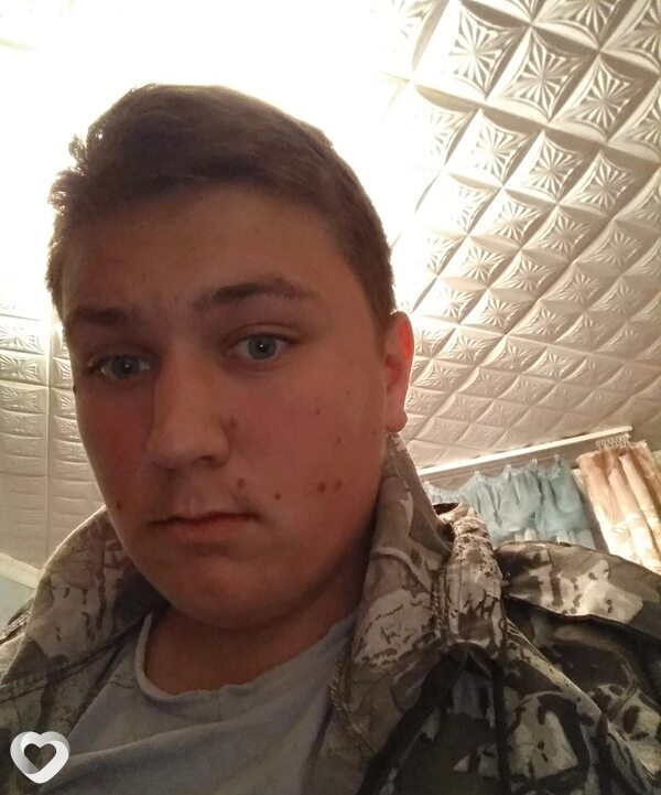 Дмитрий, 24, Речице — анкета №664538