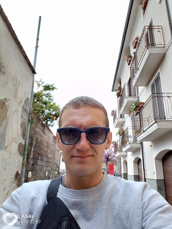 Oleg, Неаполь