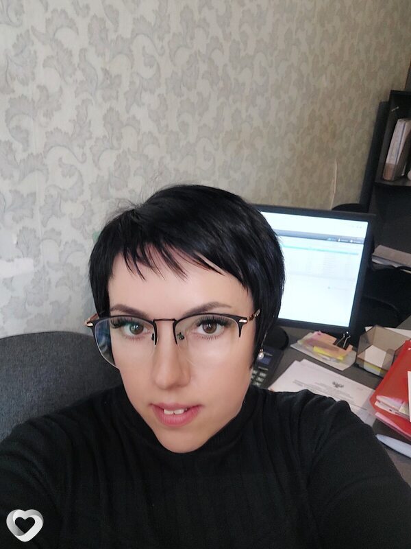 Елена, 45, Снежном — анкета №665276