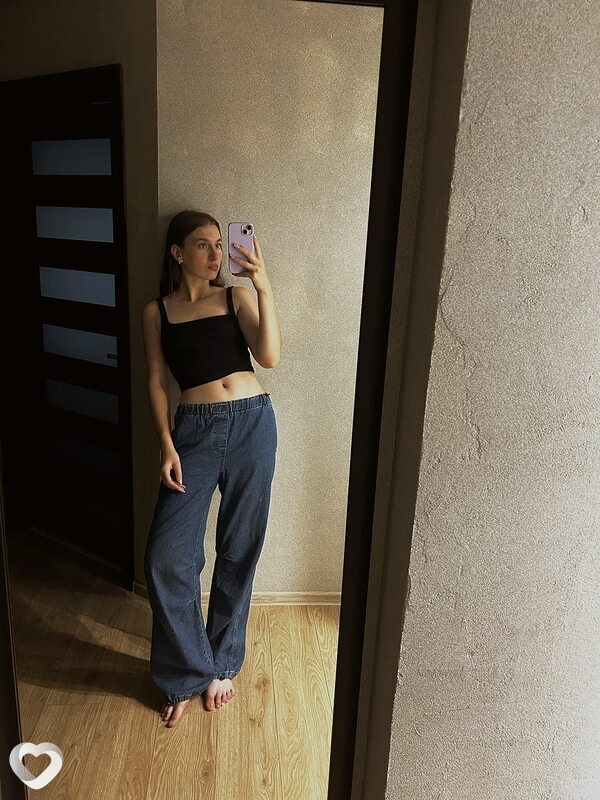 Катя, 23, Гомеле — анкета №666996