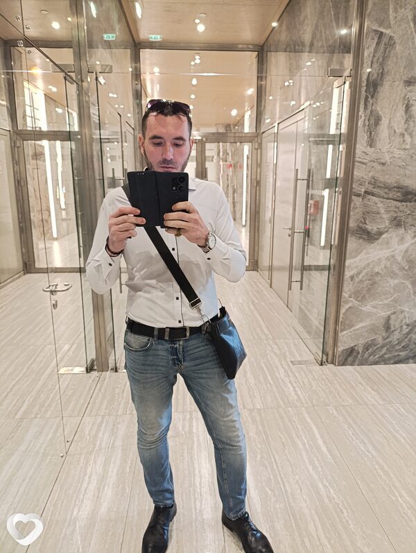 Артем, 29, Москве — анкета №667001