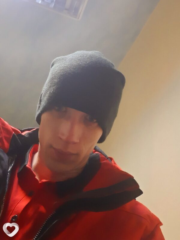 Дмитрий, 32, Мысках — анкета №667276