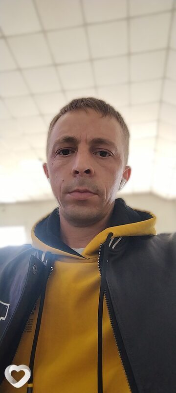 Андрей, 36, Волхове — анкета №667643