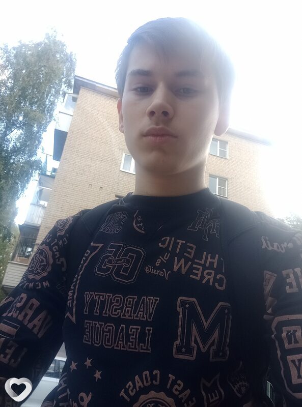 Михаил, 20, Москве — анкета №667825