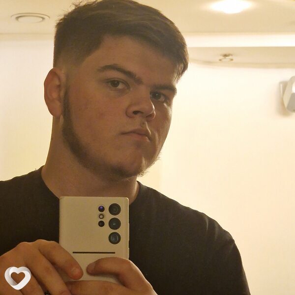 Дима, 21, Москве — анкета №667715