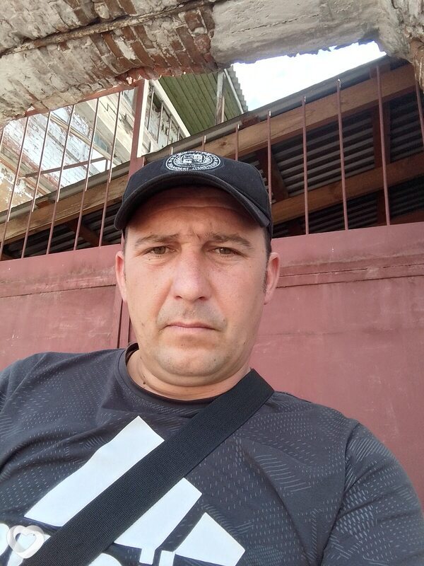 Евгений, 41, Усолье-Сибирское — анкета №668033