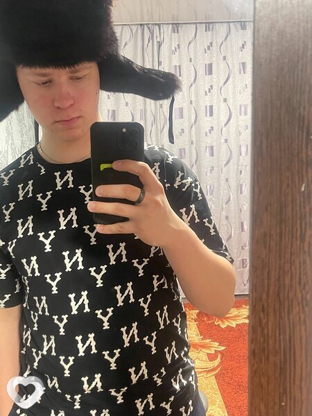 Максим, 22, Хабаровске — анкета №668545