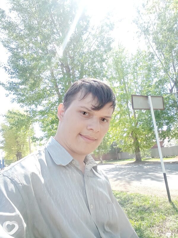 Валерий, 24, Бузулуке — анкета №668629
