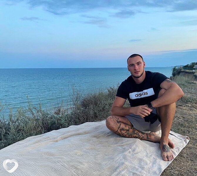 Александр, 32, Харькове — анкета №668678