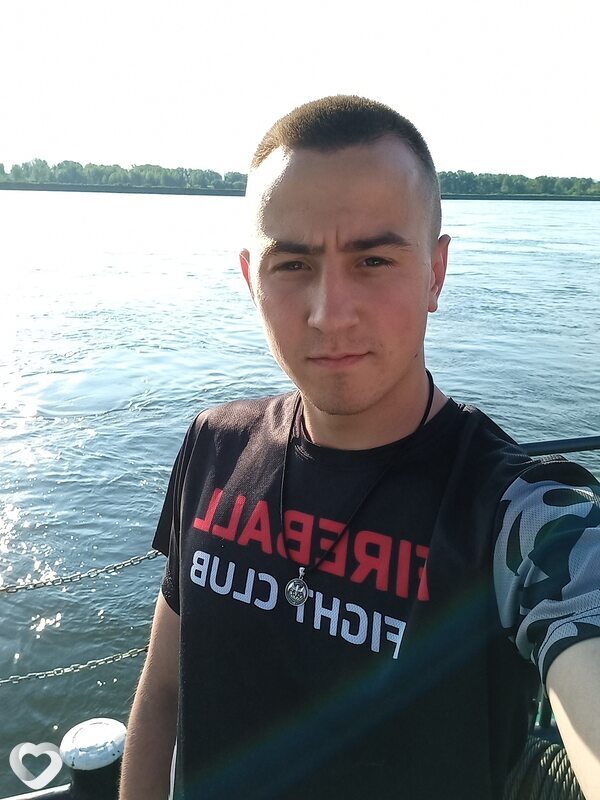 Александр, 30, Красноярске — анкета №669026
