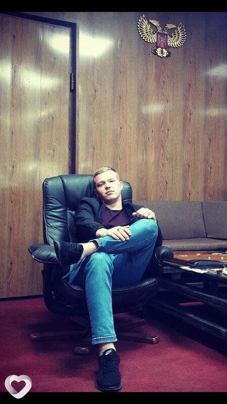 Павел, 27, Донецк (Ростовская Обл.) — анкета №669957