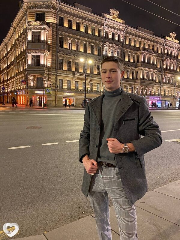 Дмитрий, 21, Санкт-Петербурге — анкета №670459