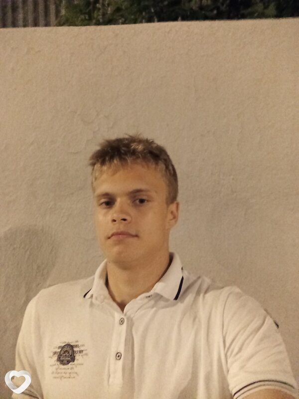 Владимир, 21, Москве — анкета №671083