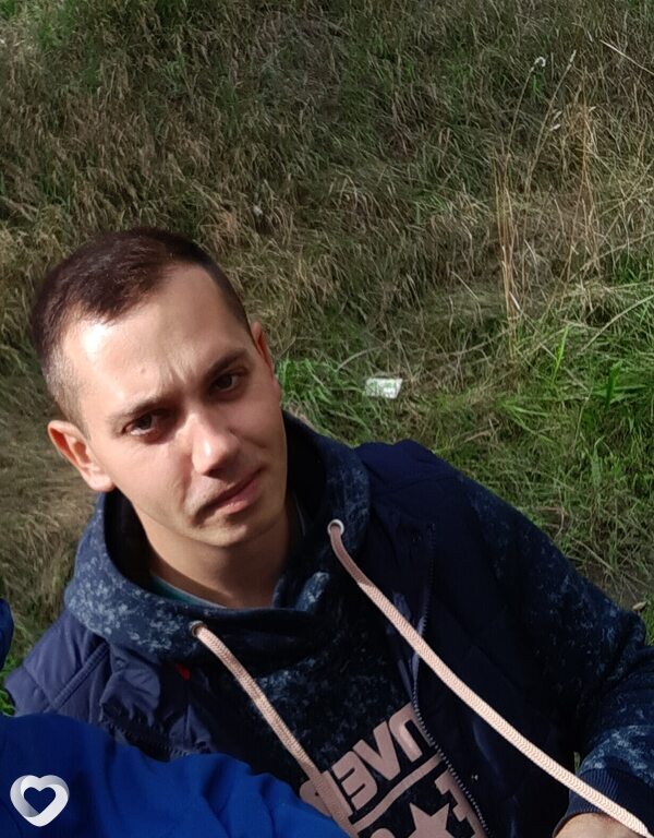 Pavlo, Забрже