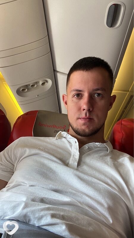 Артем, 32, Саратове — анкета №671288