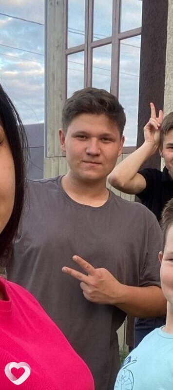 Эдуард, 22, Москве — анкета №672165