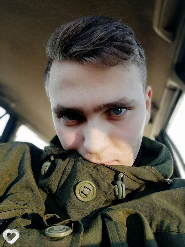 Павел, 26, Артеме — анкета №672070