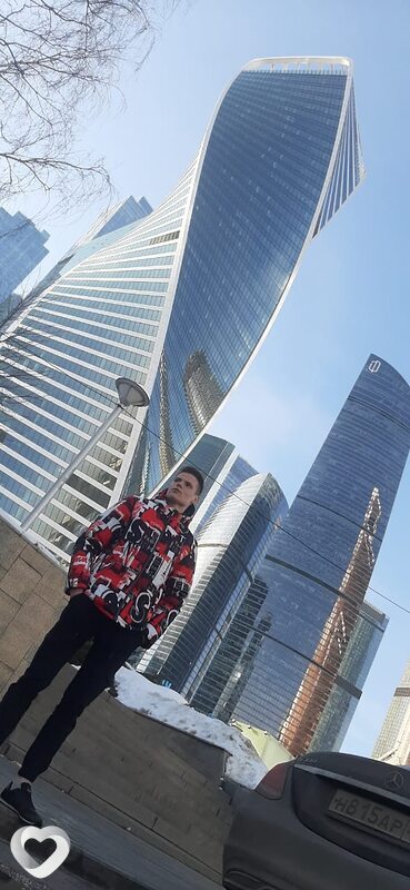 Виктор, 24, Москве — анкета №672388
