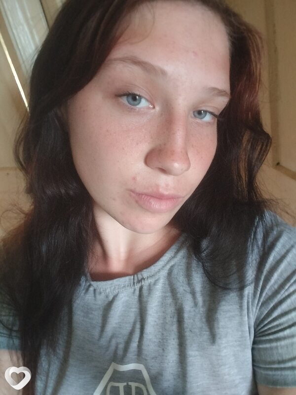 Виктория, 19, Гомеле — анкета №672410