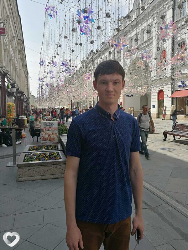 Олег, 35, Яровом — анкета №672680