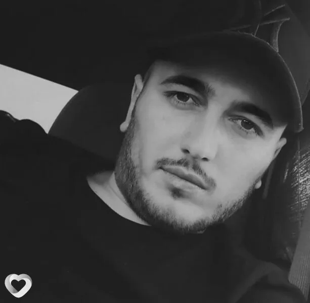 Artur, 29, Барнауле — анкета №672901