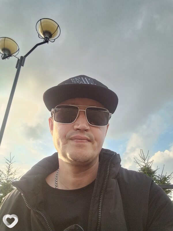 Сергуня, 37, Ленинске-Кузнецком — анкета №672709