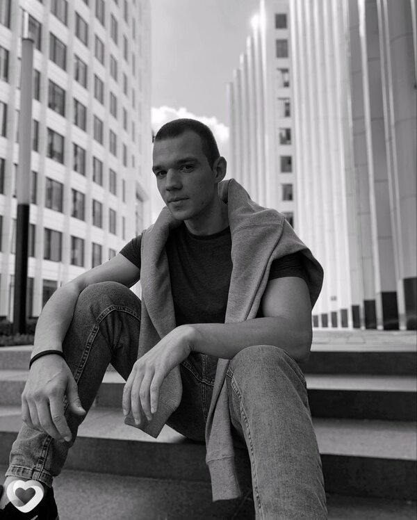 Михаил, 30, Москве — анкета №673422