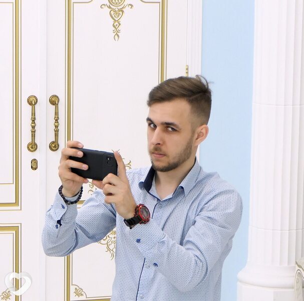 Роман, 26, Новороссийске — анкета №673023