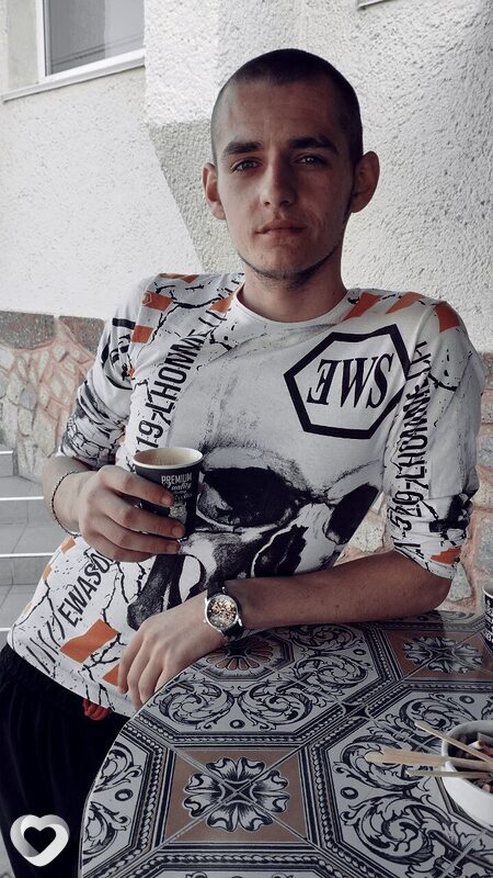 Zhenya, 24, Николаеве — анкета №673041