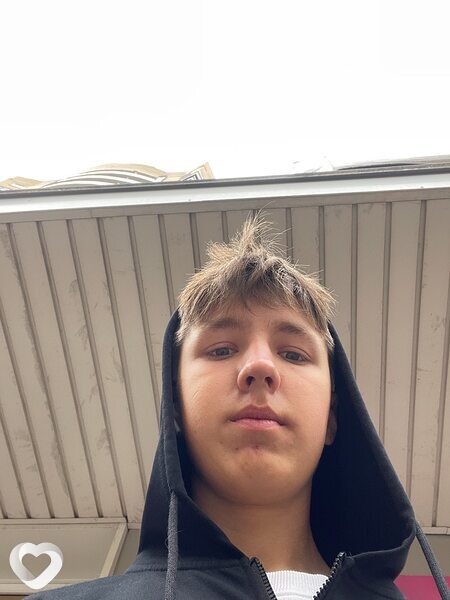 Дима, 21, Москве — анкета №673073