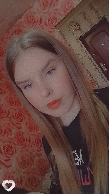 Карина, 21, Белове — анкета №673628