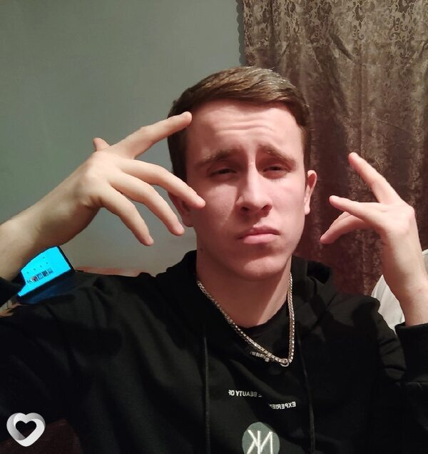 Александр, 24, Москве — анкета №674224