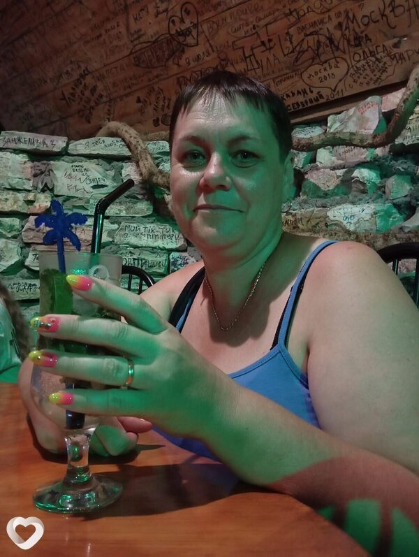Оксана, 46, Жирновске — анкета №674402