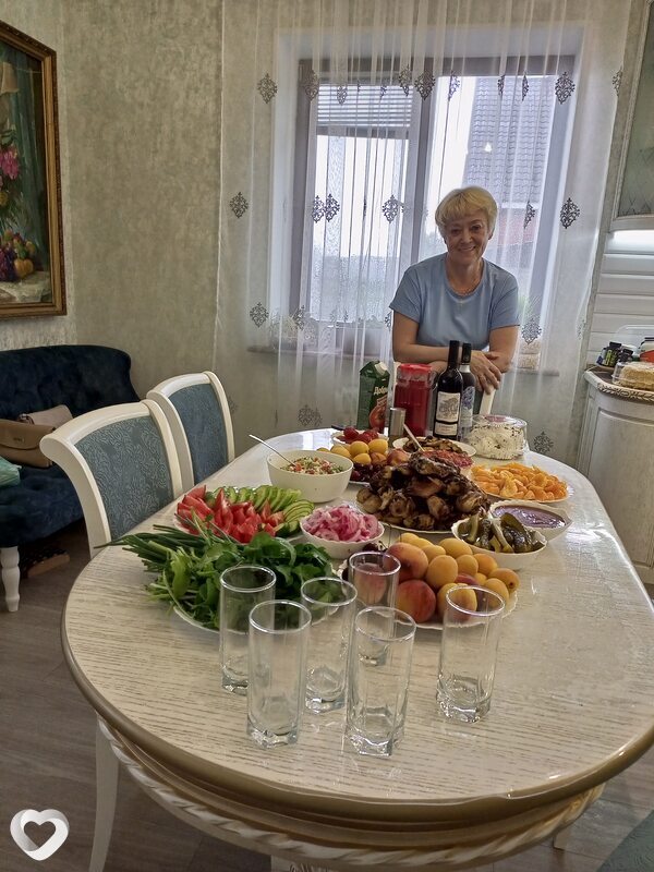 Лариса, Лениногорск