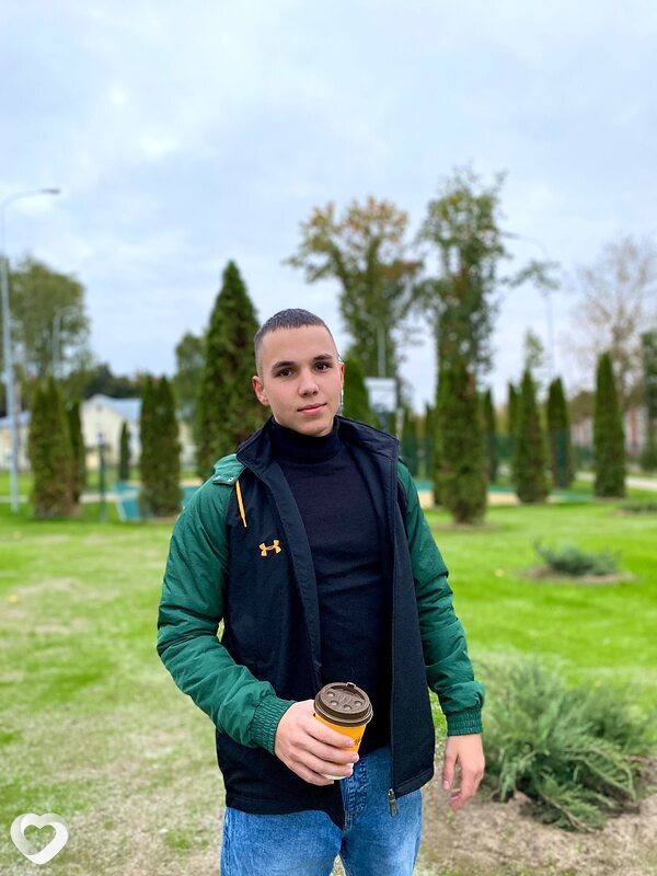 Максим, 25, Твери — анкета №674774