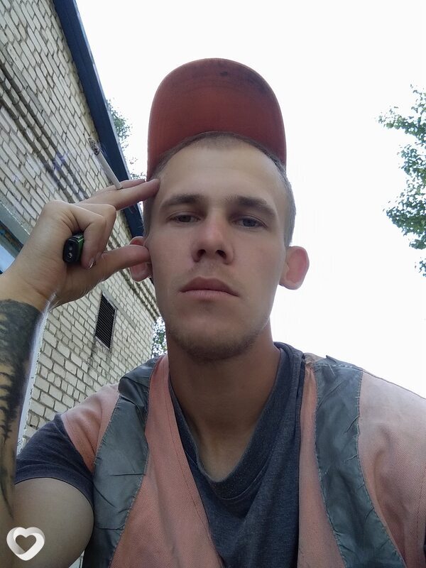 Денис, 31, Донецк (Ростовская Обл.) — анкета №675203