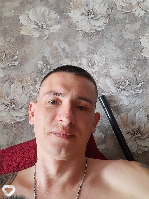 Павел, 31, Саратове — анкета №676454