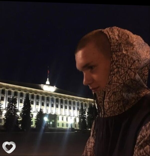 Артем, 32, Воронеже — анкета №676845