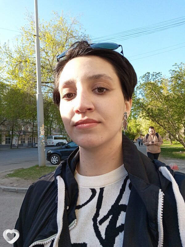 Наргиза, 22, Екатеринбурге — анкета №677093