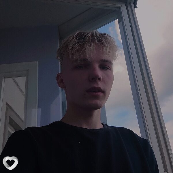 Артем, 24, Минске — анкета №677326