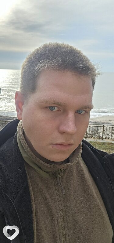 Михаил, 27, Макеевке — анкета №677664