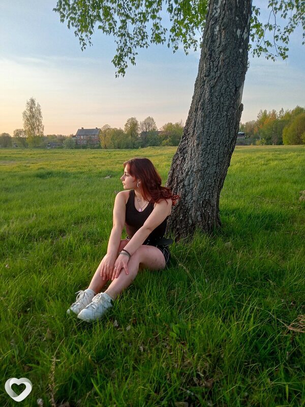 Варя, 22, Пскове — анкета №677842
