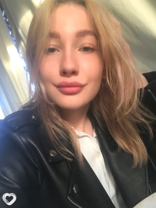 Лена, 27, Санкт-Петербурге — анкета №677761