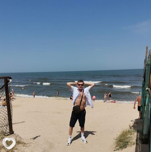 Артем, 46, Энгельсе — анкета №677888