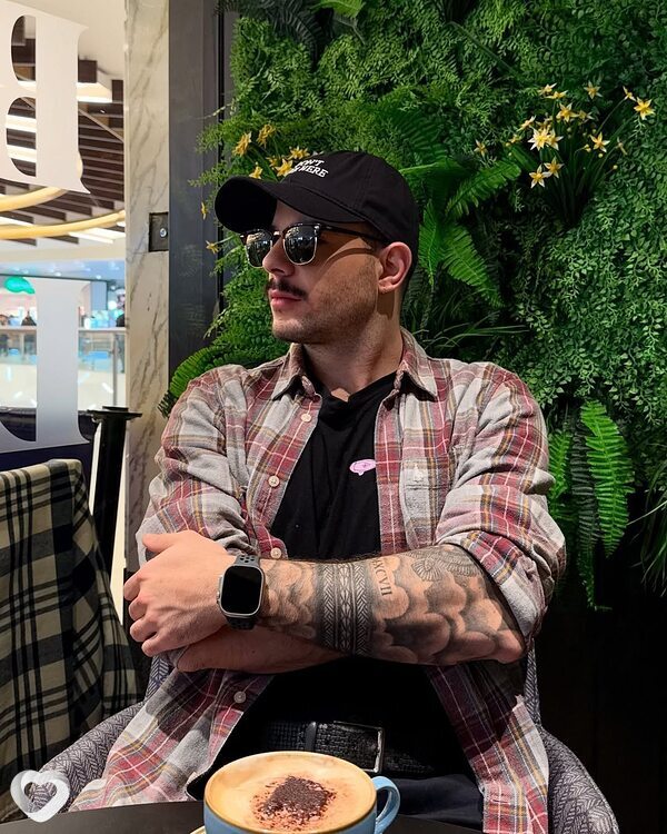 Александр, 29, Бийске — анкета №679568