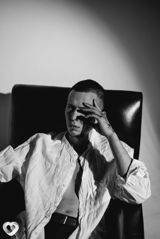 Артём, 27, Челябинске — анкета №680633