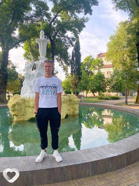 Кирилл, 25, Пятигорске — анкета №680848