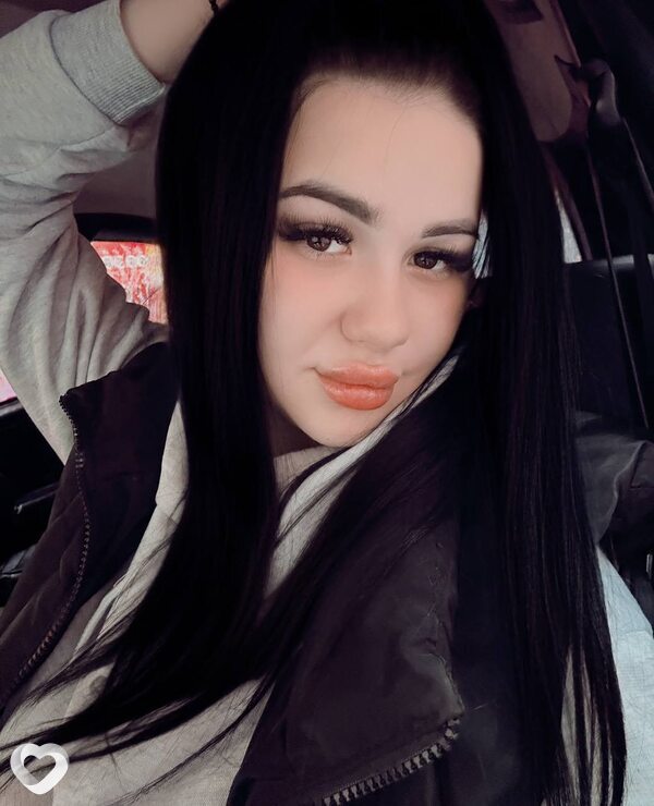 Елизавета, 21, Новосибирске — анкета №681098